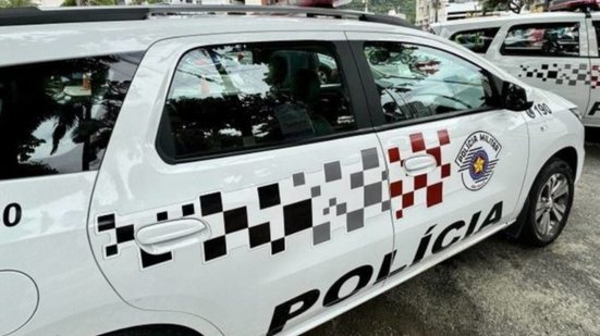 Um homem foi preso em Itanhaém após denúncia, enquanto outro foi capturado em Peruíbe durante patrulhamento de rotina da PM - Foto: Divulgação
