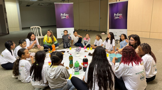 O projeto Mulheres que Lutam utiliza o judô como ferramenta de inclusão e empoderamento para meninas de 6 a 18 anos - Imagem: Divulgação