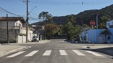 Intervenção na Avenida Guadalajara melhora mobilidade e acessibilidade no bairro Cidade Atlântica, com foco em drenagem e segurança - Foto: Divulgação/ Prefeitura de Guarujá