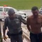 Suspeito de 27 anos é detido pela PM após tentar matar namorado da ex em Praia Grande - Imagem: Reprodução