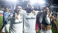 Com a vitória, Santos sobe para a 15ª posição, enquanto o Vasco permanece em situação crítica - Foto: Reinaldo Campos / Santos FC
