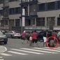 Vídeo flagra suspeito de furto sendo agredido por multidão no bairro Guilhermina em Praia Grande - Imagem: Divulgação