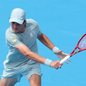 Esta é a terceira pausa forçada do jovem tenista na temporada de 2026 por conta de dores - Foto: Atp Cincinatti
