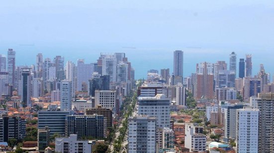 O processo orçamentário inclui triagem técnica e audiência pública antes do envio do projeto à Câmara Municipal - Imagem: Divulgação / Prefeitura de Santos