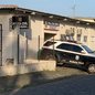 Após denúncias, policiais detiveram dois adolescentes que tentaram fugir em alta velocidade, recuperando motos furtadas na ação - Foto: Divulgação/ 29° BPMI
