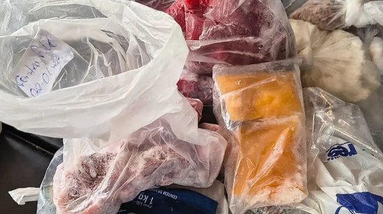 Operação lacra quiosques na área central e apreende produtos com validade expirada - Imagem: Divulgação