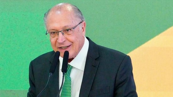 Governo brasileiro negocia com os Estados Unidos e busca acordo contra tarifaço comercial - Foto: Cadu Gomes/VPR
