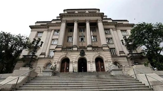 Concurso da Prefeitura de Santos com 216 vagas para professores inscreve até 10 de setembro