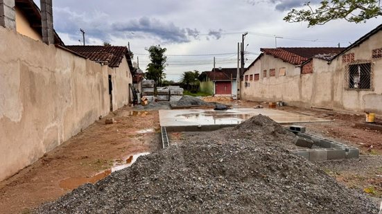 Obras de revitalização em duas praças do Indaiá já superam 30% de execução, trazendo nova infraestrutura e lazer para a comunidade - Foto: Divulgação/ Prefeitura de Bertioga