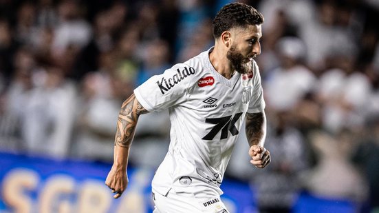 Zé Rafael se junta a Neymar na lista de desfalques do Santos, que enfrenta o Botafogo em busca de recuperação na tabela - Foto: Raul Baretta/ Santos FC
