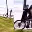 Imagens do roubo na orla da praia no Guarujá - Imagem: Divulgação/Romu
