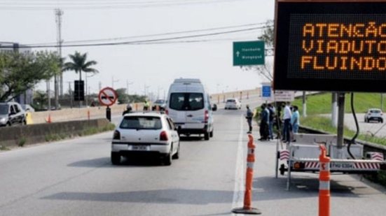Nova alça de acesso ligará o viaduto aos bairros Ribeirópolis e Esmeralda, facilitando o deslocamento para o Litoral Sul - Imagem: Divulgação / Prefeitura de Praia Grande