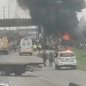 Caminhão desgovernado causa incêndio em Praia Grande - Imagem: Reprodução