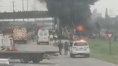 Caminhão desgovernado causa incêndio em Praia Grande - Imagem: Reprodução