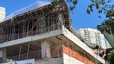 Acidente ocorreu em um edifício em construção no bairro Marapé - Foto: Vinicíus Farias/g1