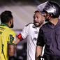 Santos será julgado no STJD após torcedor cuspir em lateral do Mirassol na Vila Belmiro - Foto: Fabio Giannelli/AGIF