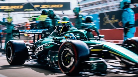 Carro da Aston Martin em 2026, em Silverstone - Foto: Reprodução/ Instagram
