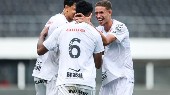 O primeiro jogo da semifinal do Campeonato Paulista Sub-20 acontece hoje, às 15h, no estádio Bruno José Daniel, em Santo André - Foto: Reinaldo Campos/ Santos F.C