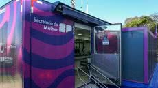 Unidades móveis oferecem exames gratuitos e cursos para mulheres, promovendo saúde e oportunidades de emprego - Foto: Divulgação/ Governo do Estado