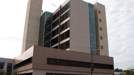 Inicialmente descartada, a intoxicação por metanol foi confirmada após piora do quadro da jovem, que segue na UTI - Foto: Divulgação/ Prefeitura de Itanhaém