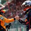 Oscar Piastri (McLaren) e Max Verstappen (Red Bull) - Foto: Mark Thompson/Getty Images