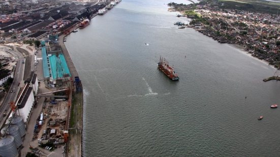 Apenas 10% dos navios utilizam combustíveis alternativos, mas Porto de Santos se prepara para atender a nova demanda crescente - Foto: Reprodução