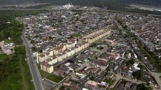 A prefeitura de São Vicente oferece descontos agressivos para regularização de imóveis até 23 de dezembro, facilitando a vida do contribuinte - Foto: TV Tribuna