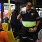Campanha educativa no Terminal Tude Bastos envolve 200 pessoas e destaca o papel dos pedestres na mobilidade urbana - Foto: Divulgação/ Prefeitura de Praia Grande