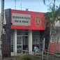 A abordagem da PM resultou na prisão de um homem que confessou o crime e levou os policiais até um esconderijo com drogas prontas para venda - Foto: Reprodução