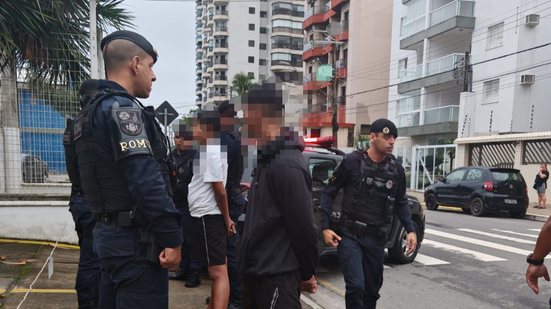 A rápida resposta da Guarda Civil Municipal, com apoio do COI, foi fundamental para a captura dos adolescentes infratores em Guarujá - Foto: Divulgação/ Prefeitura de Guarujá