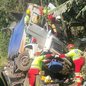 Faixa da Rodovia Anchieta é interditada para resgate após acidente com caminhão sem freios - Foto: PMRV