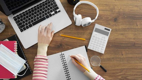 Com aulas práticas e teóricas, a jornada visa preparar candidatos para processos seletivos e entrevistas de emprego - Foto: Reprodução