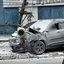 Bombeiros e técnicos da CPFL neutralizaram a área antes de resgatar o casal, que não sofreu ferimentos graves - Foto: Reprodução
