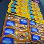 Durante patrulhamento, policiais abordaram homem nervoso e encontraram chocolates furtados de supermercados na Praia dos Sonhos - Foto: Divulgação/ 29° BPMI