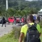 Motorista perdeu controle na Ponte do Mar Pequeno, invadiu área de paisagismo e atropelou funcionário da Secretaria de Serviços Urbanos - Foto: Reprodução