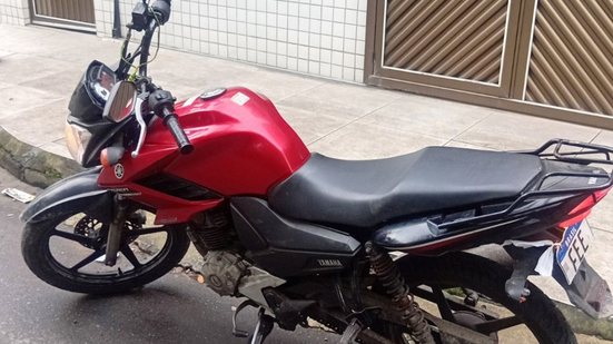 Após ser detido, o adolescente admitiu que a motocicleta havia sido furtada e foi levado à delegacia para os procedimentos legais - Imagem: Divulgação / Prefeitura de São Vicente