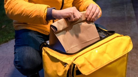 Após revogar restrições, Anvisa inicia regulamentação para venda de medicamentos em marketplaces - Foto: Freepik