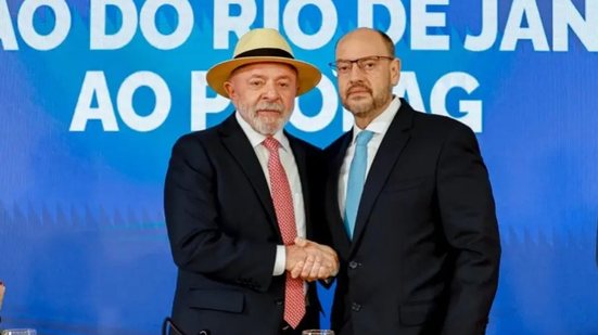 Lula com Ricardo Couto, governador interino do RJ - Foto: Ricardo Stuckert