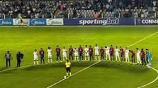 Após um bom primeiro tempo, Santos recua e permite que San Lorenzo busque o empate - Foto: CBN Santos