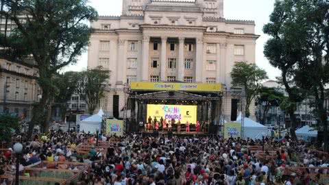 Carnaval de Santos reúne 110 mil pessoas durante quatro dias - Imagem: reprodução Prefeitura de Santos