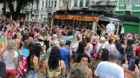 Santos estabelece novas regras para a realização de festas de Carnaval em locais públicos - Imagem: reprodução Prefeitura de Santos