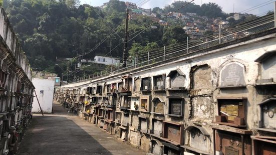 Estruturas de um cemitério de Santos passam por demolição parcial dentro de projeto de ampliação e revitalização, que também prevê a implantação de visitas guiadas no espaço. - Imagem: Reprodução / Prefeitura de Santos