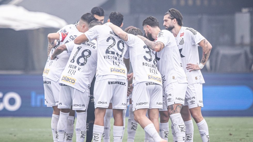 Com jogo abaixo, Santos luta contra o rebaixamento em uma sequência difícil - Foto: Raul Baretta / Santos FC