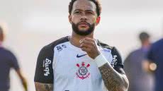 Atacante holandês passa por processo de recuperação, após desgaste no final da temporada passada - Imagem: Reprodução / Diário de Pernambuco