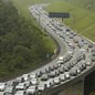 Saiba os horários de maior movimento e evite perder tempo no trânsito durante o feriado de Tiradentes - Foto: Arquivo A Tribuna