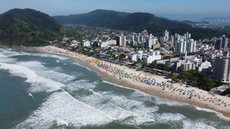 Metade dos quartos em Guarujá já estão reservados para o feriado de Tiradentes, com expectativa de 70% de ocupação - Foto: Divulgação/ Prefeitura de Guarujá