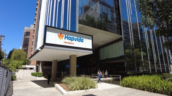 A Hapvida destaca a importância da participação dos acionistas na governança e no aprimoramento contínuo da companhia - Imagem: Reprodução