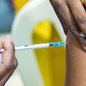 Postos de vacinação funcionam de segunda a sexta-feira, das 9h às 16h, facilitando o acesso à imunização para todos os moradores - Imagem: Reprodução