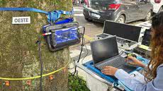 Secretaria de Meio Ambiente utiliza tomógrafo e resistógrafo para avaliar a saúde das árvores sem cortes - Foto: Divulgação/ Prefeitura de Guarujá