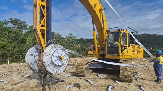 A construção da Estação Elevatória EEC6 visa proteger a bacia do Saboó de transbordamentos durante tempestades e maré alta - Foto: Divulgação/ Prefeitura de Santos